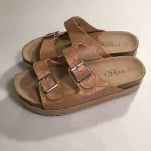 Wells Comfort Edpadrille Sandals Size 10